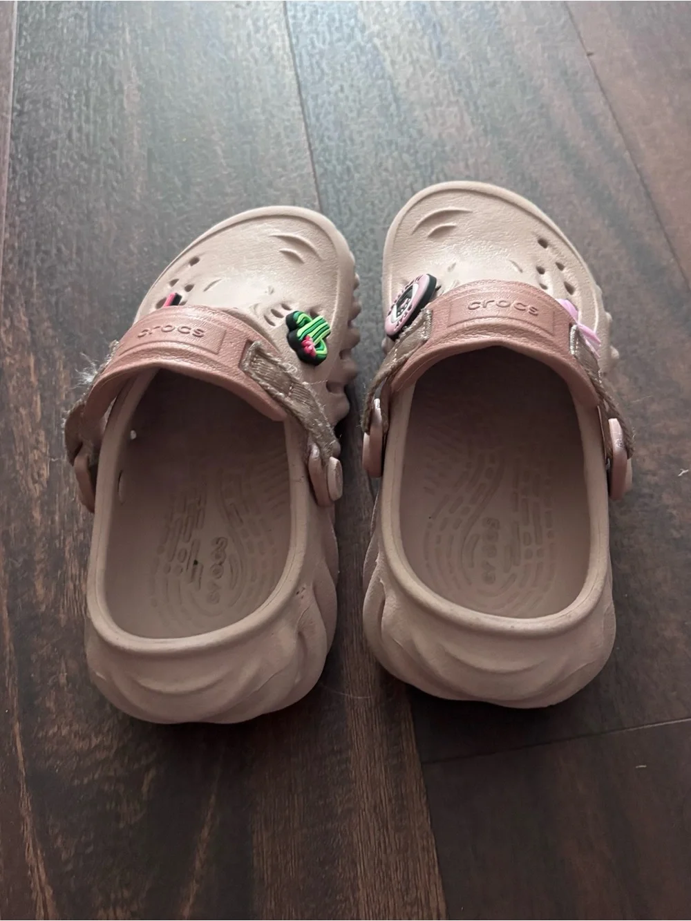 Crocs echo clog Lightweight Pink clay color Shoes with Decorative Charms size 10